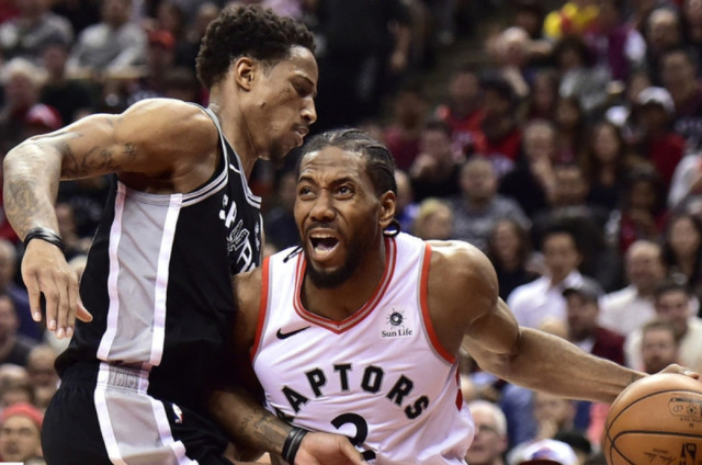  福克斯高难度抛射绝杀，国王加时险胜马刺保排名  